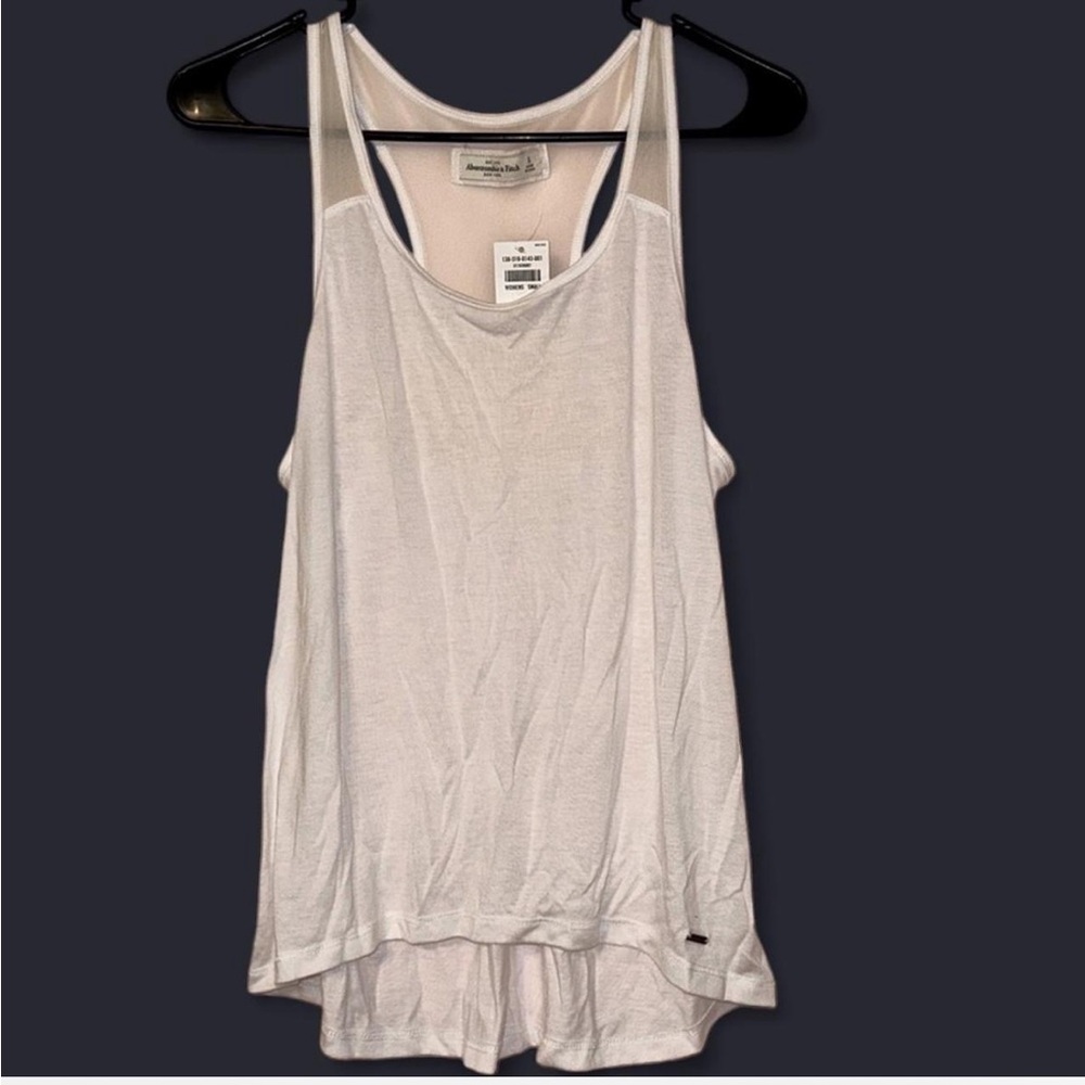 NWT white Abercrombie top size small